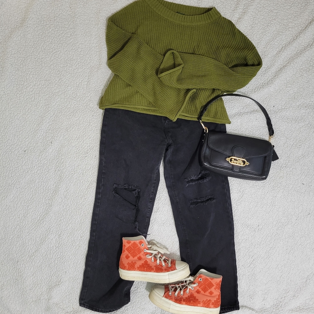 black baggy ripped jeans size small